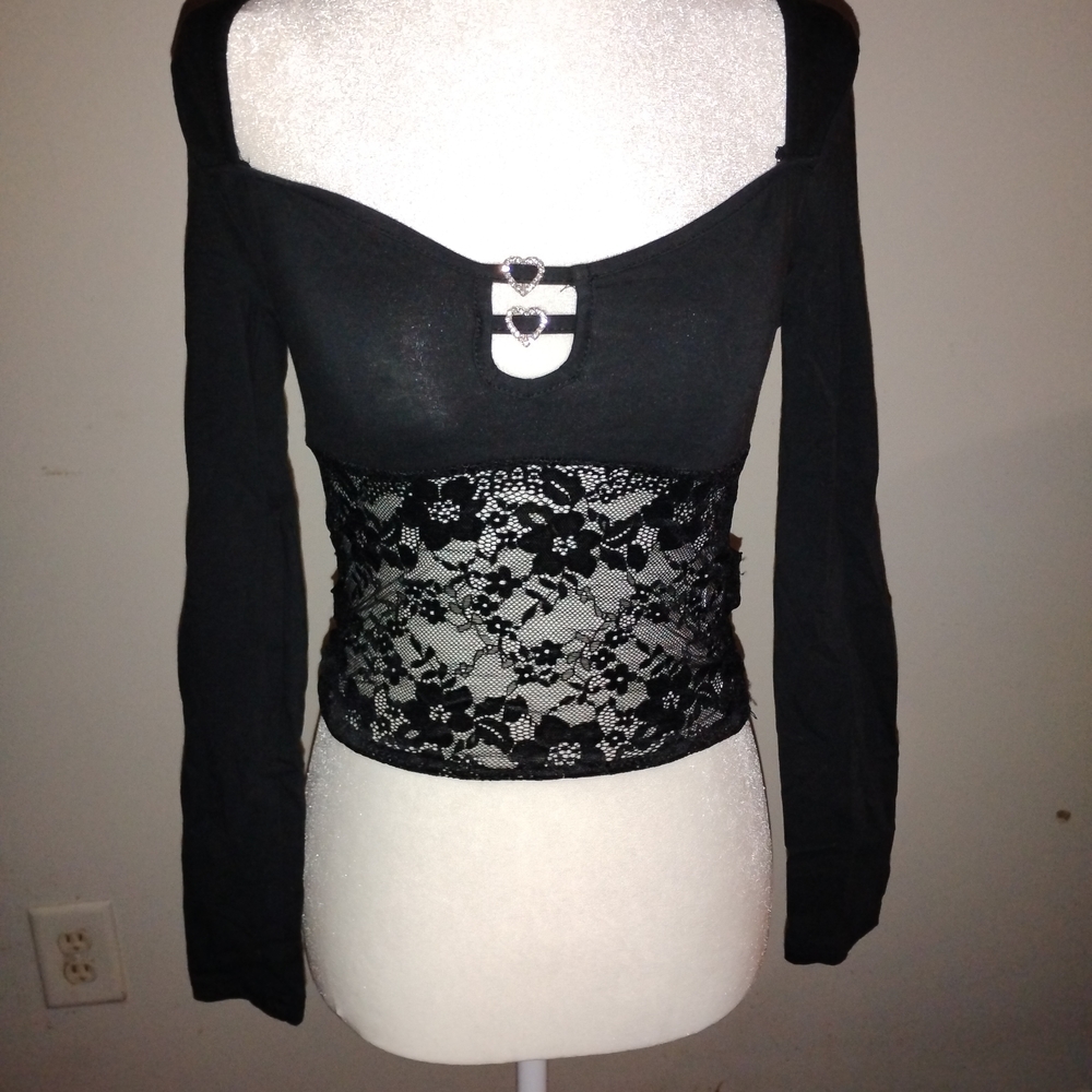 Black Long Sleeve Lace-Panel Cropped Top